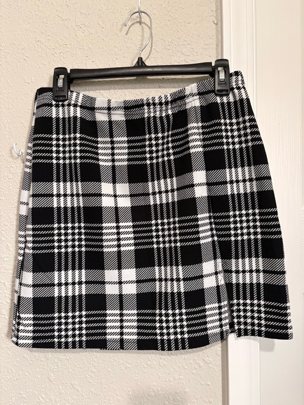 SHEIN Black & White Plaid Mini Skirt